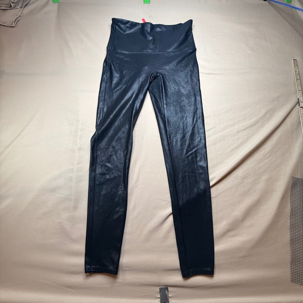 Spanx Faux Leather Leggings Black High Waisted XL Crackle Finish Slimming